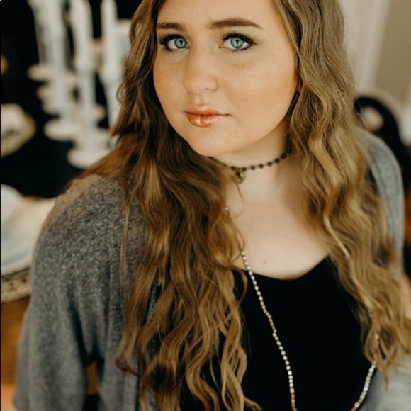 Meet your Posher, Jacey - Picture 1 of 1